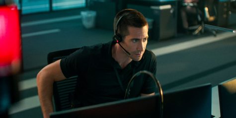 Jake Gyllenhal as Joe, a 911 operator having a difficult night.